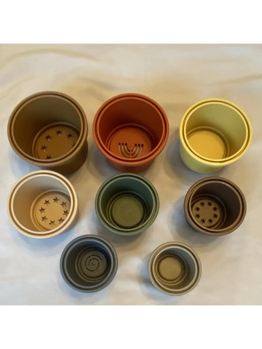 Mushi Neutral-Tone Stacking Cups for Early Learning - Multicolor